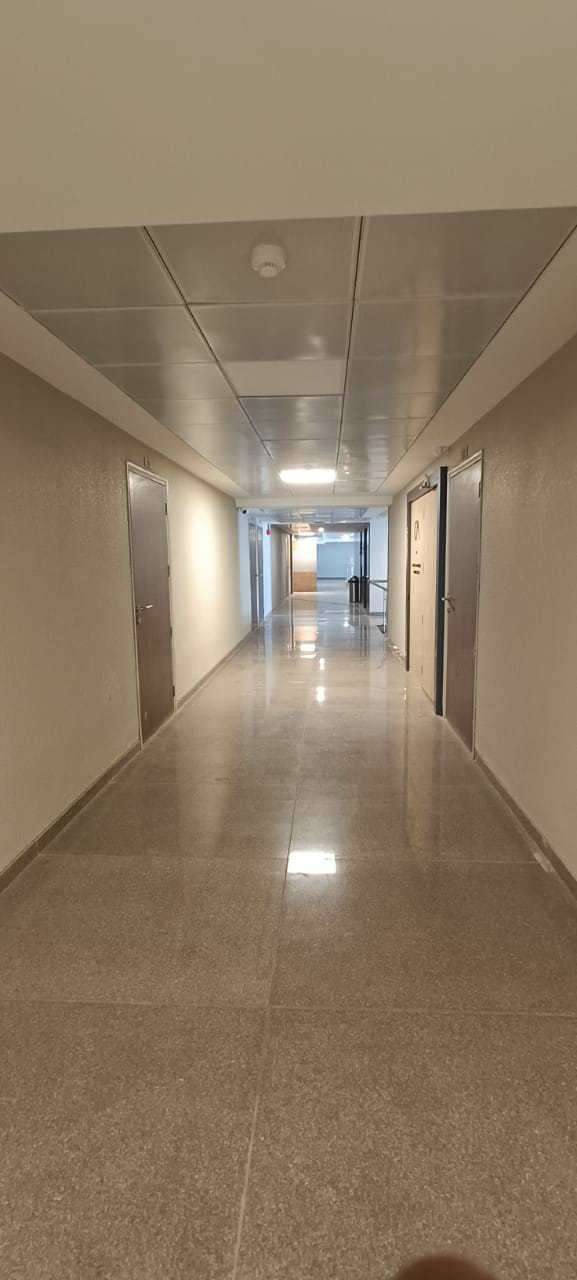 1171 Sq. Ft. Commercial Office for Rent in Shyamal Cross Road Ahmedabad - Media 7