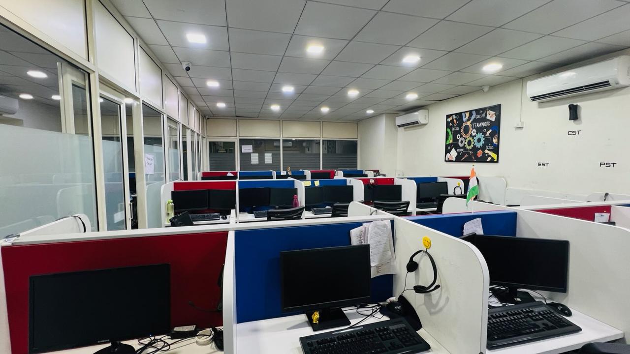 Office 2838 Sq. Ft. Commercial Office for Rent in 100 Feet Road Ahmedabad - Media 2