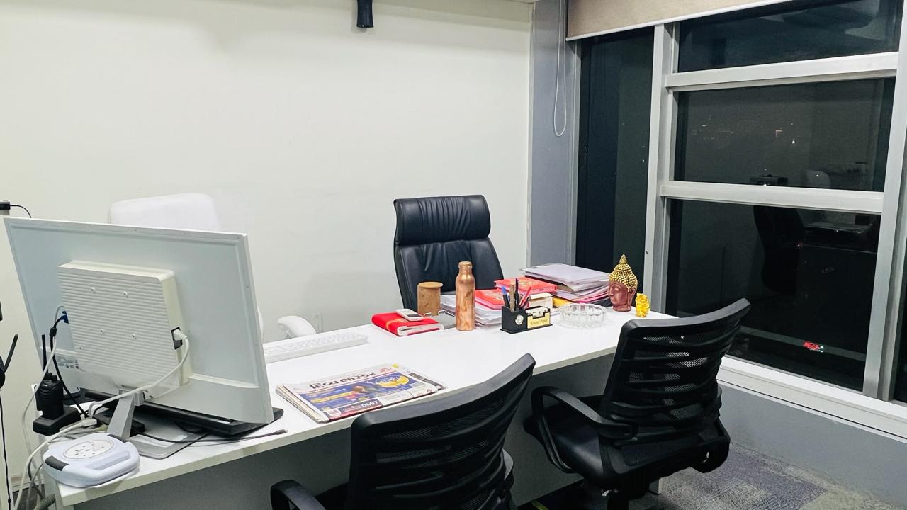 Office 2838 Sq. Ft. Commercial Office for Rent in 100 Feet Road Ahmedabad - Media 6