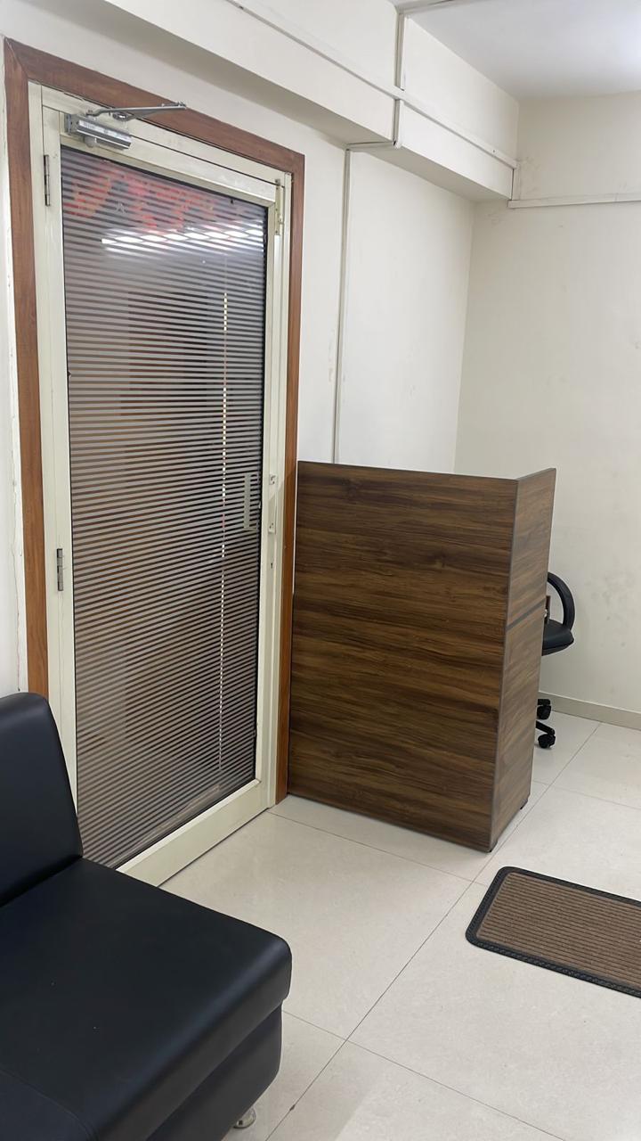 1013 Sq. Ft. Commercial Office for Rent in Satellite Ahmedabad - Media 10