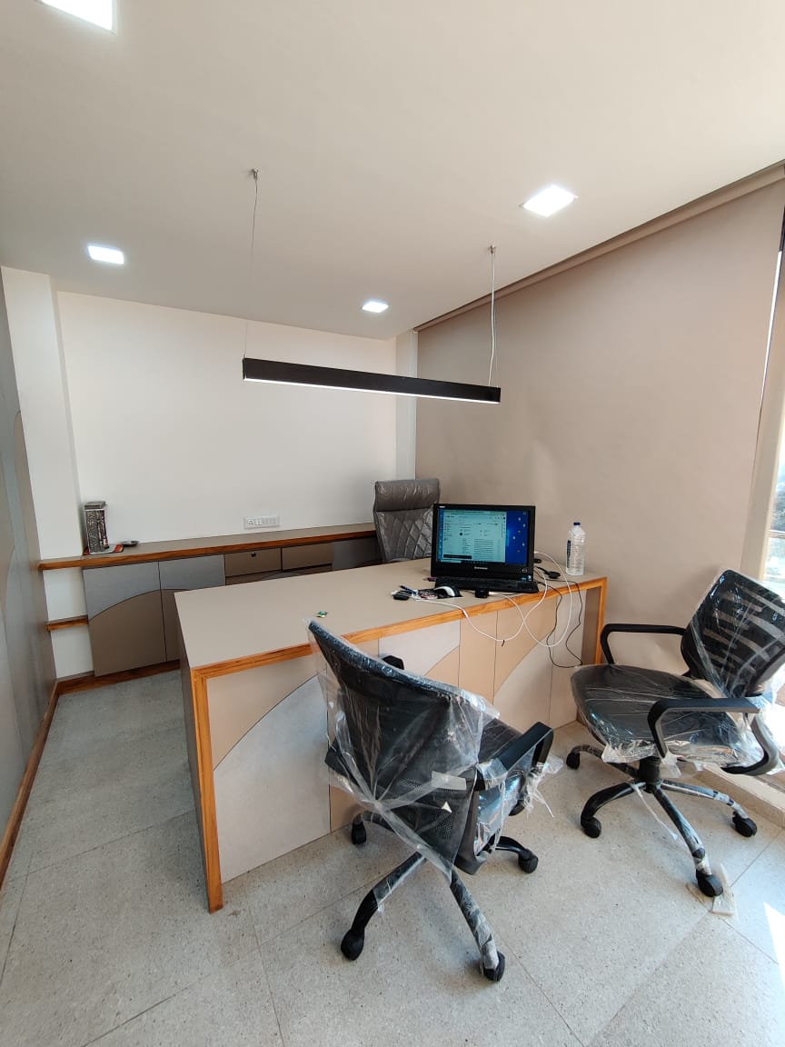878 Sq. Ft. Commercial Office for Rent in Iscon Ambli Road Ahmedabad - Media 8