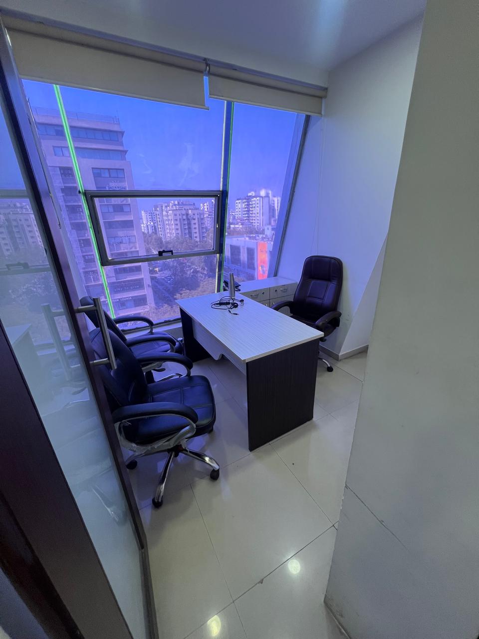 2420 Sq. Ft. Commercial Office for Rent in 100 Feet Road Ahmedabad - Media 2