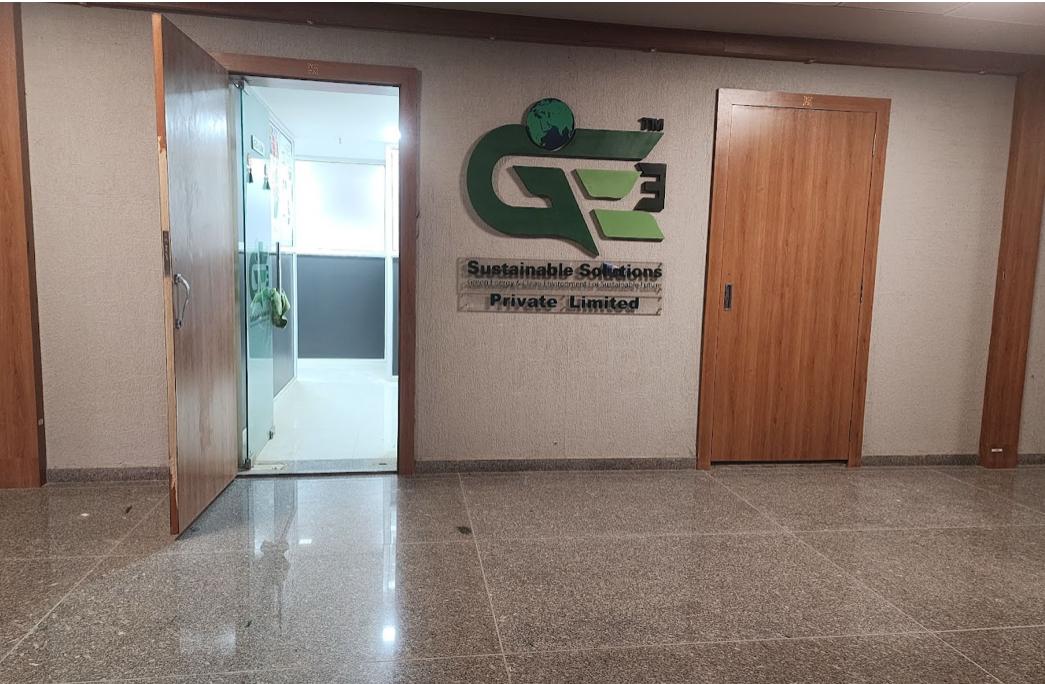 1207 Sq. Ft. Commercial Office for Rent in Thaltej Ahmedabad - Media 5