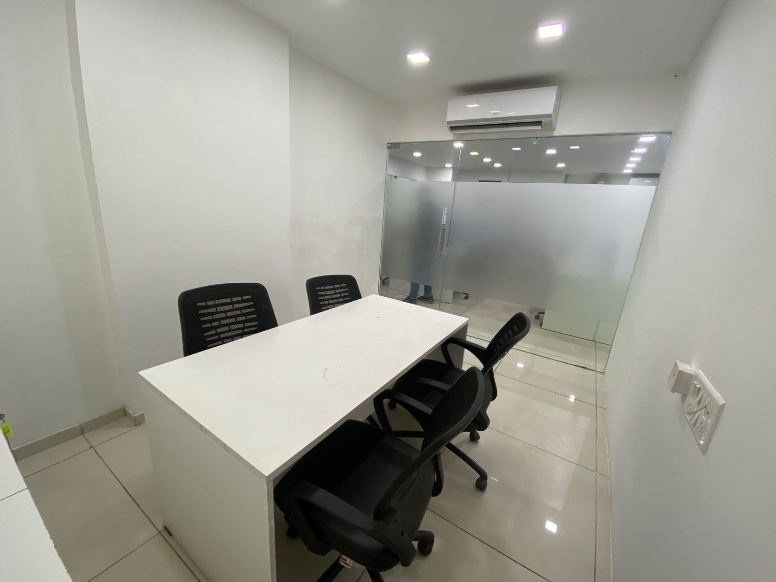 5005 Sq. Ft. Commercial Office for Rent in Ashram Road Ahmedabad - Media 6