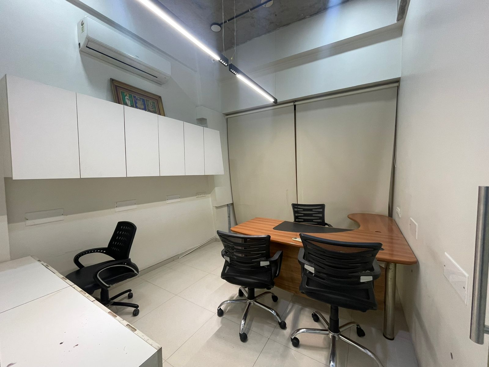 1232 Sq. Ft. Commercial Office for Rent in Gota Ahmedabad - Media 11