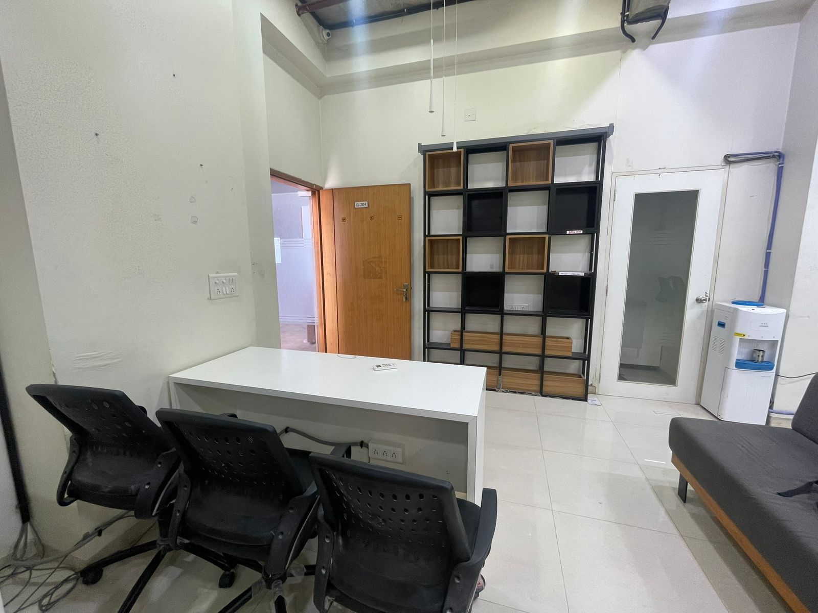1232 Sq. Ft. Commercial Office for Rent in Gota Ahmedabad - Media 7