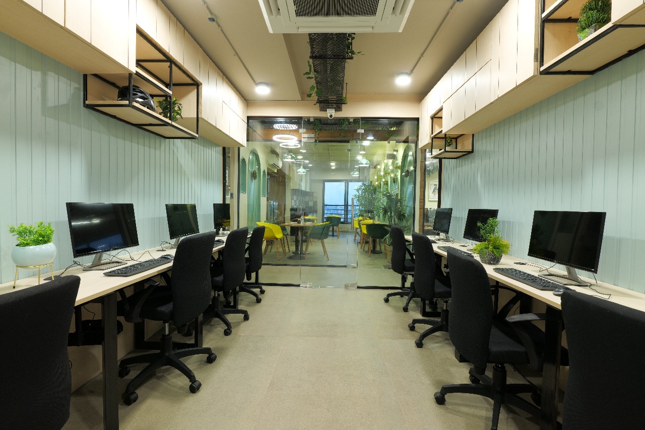 5923 Sq. Ft. Commercial Office for Rent in Ashram Road Ahmedabad - Media 11
