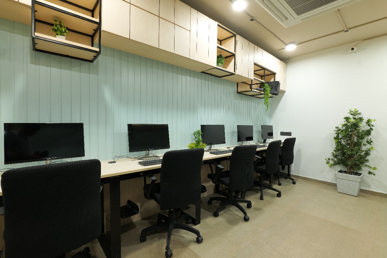 5923 Sq. Ft. Commercial Office for Rent in Ashram Road Ahmedabad - Media 12