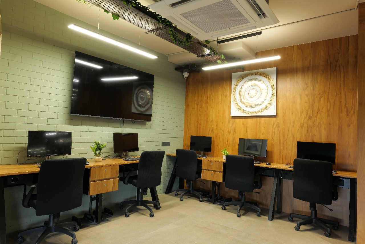 5923 Sq. Ft. Commercial Office for Rent in Ashram Road Ahmedabad - Media 18