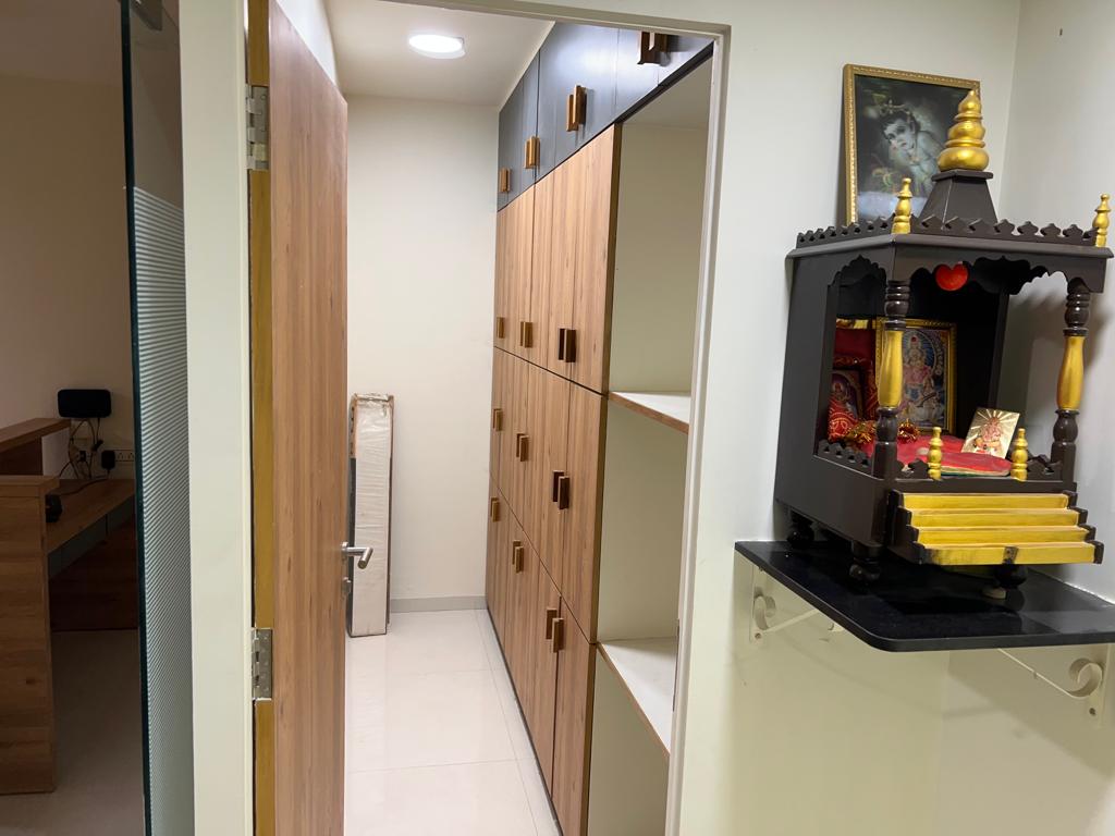 Office 3000 Sq. Ft. Commercial Office for Rent in Thaltej Ahmedabad - Media 4