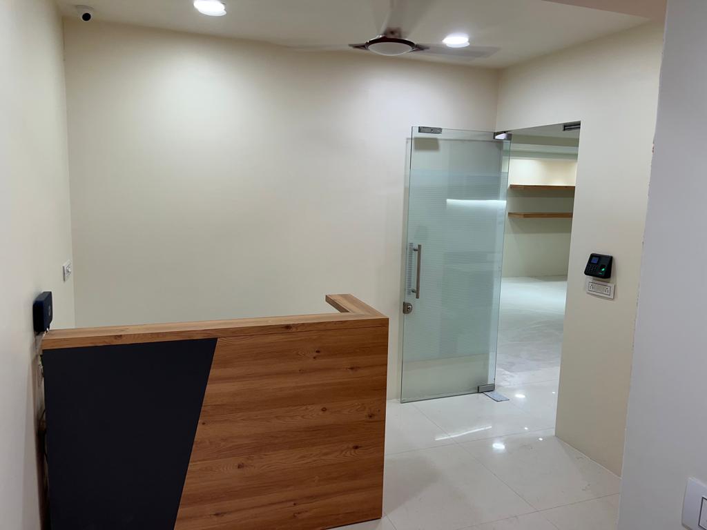 Office 3000 Sq. Ft. Commercial Office for Rent in Thaltej Ahmedabad - Media 9