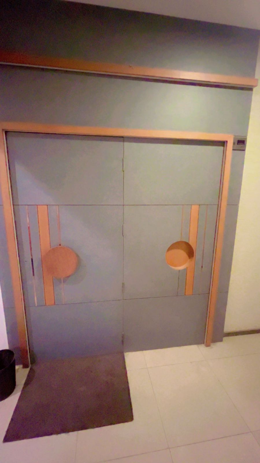 Office 565 Sq. Ft. Commercial Office for Rent in Makarba Ahmedabad - Media 9
