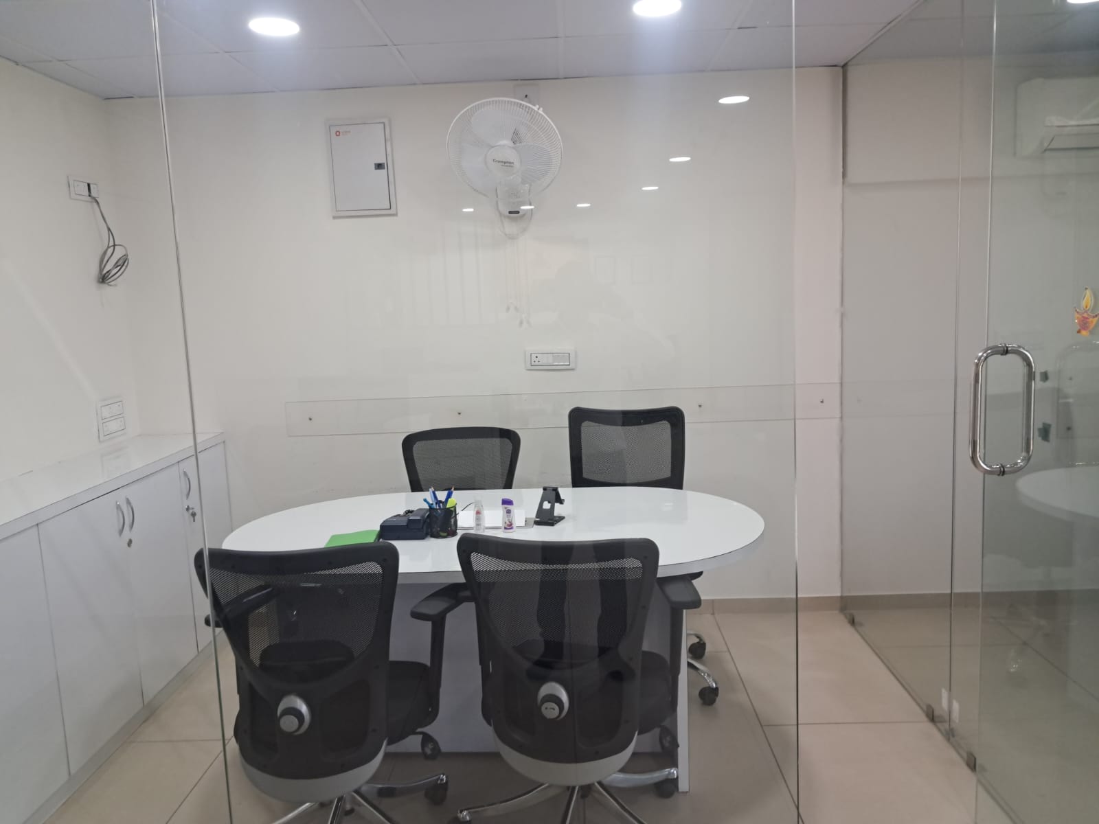 1165 Sq. Ft. Commercial Office for Rent in Bodakdev Ahmedabad - Media 3