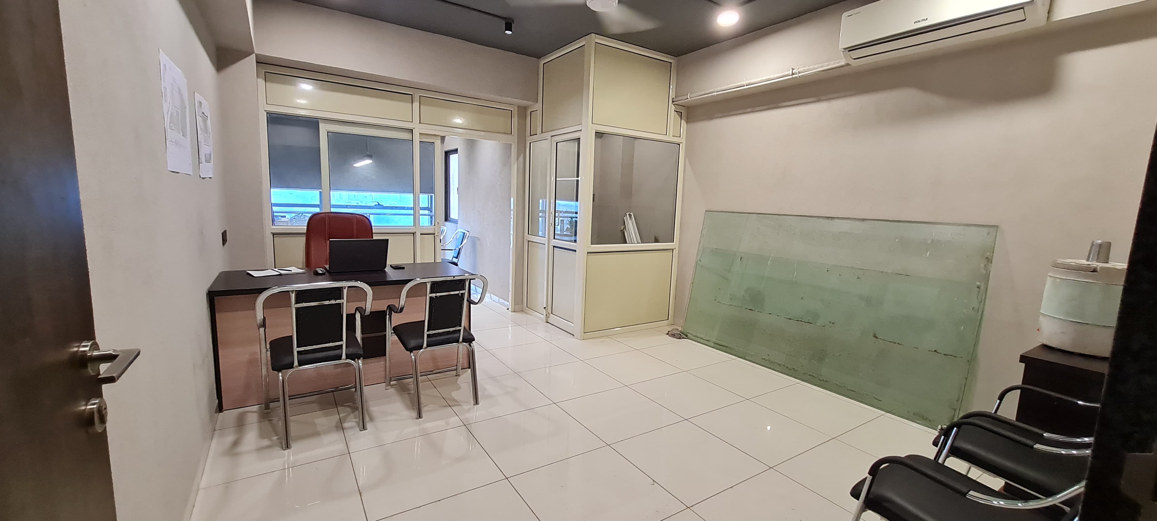 600 Sq. Ft. Commercial Office for Rent in Science City Ahmedabad - Media 5
