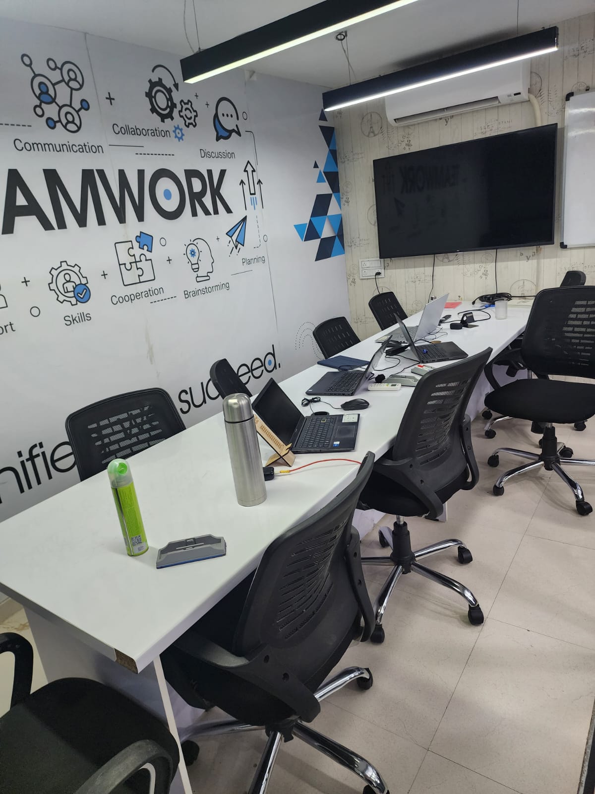 2256 Sq. Ft. Commercial Office for Rent in Science City Ahmedabad - Media 17