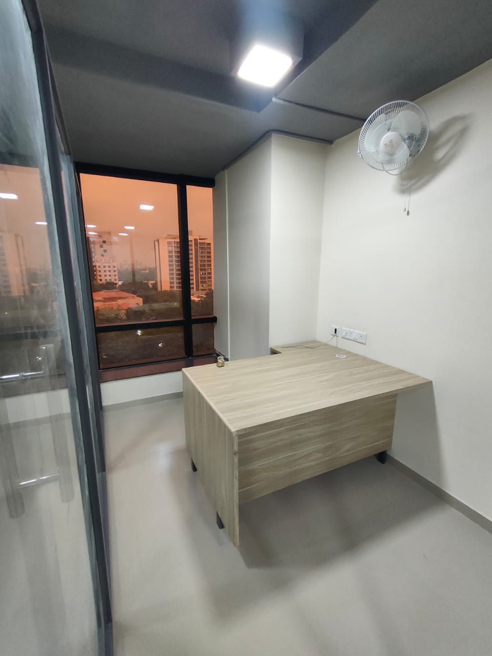 717 Sq. Ft. Commercial Office for Rent in Iscon Ambli Road Ahmedabad - Media 6