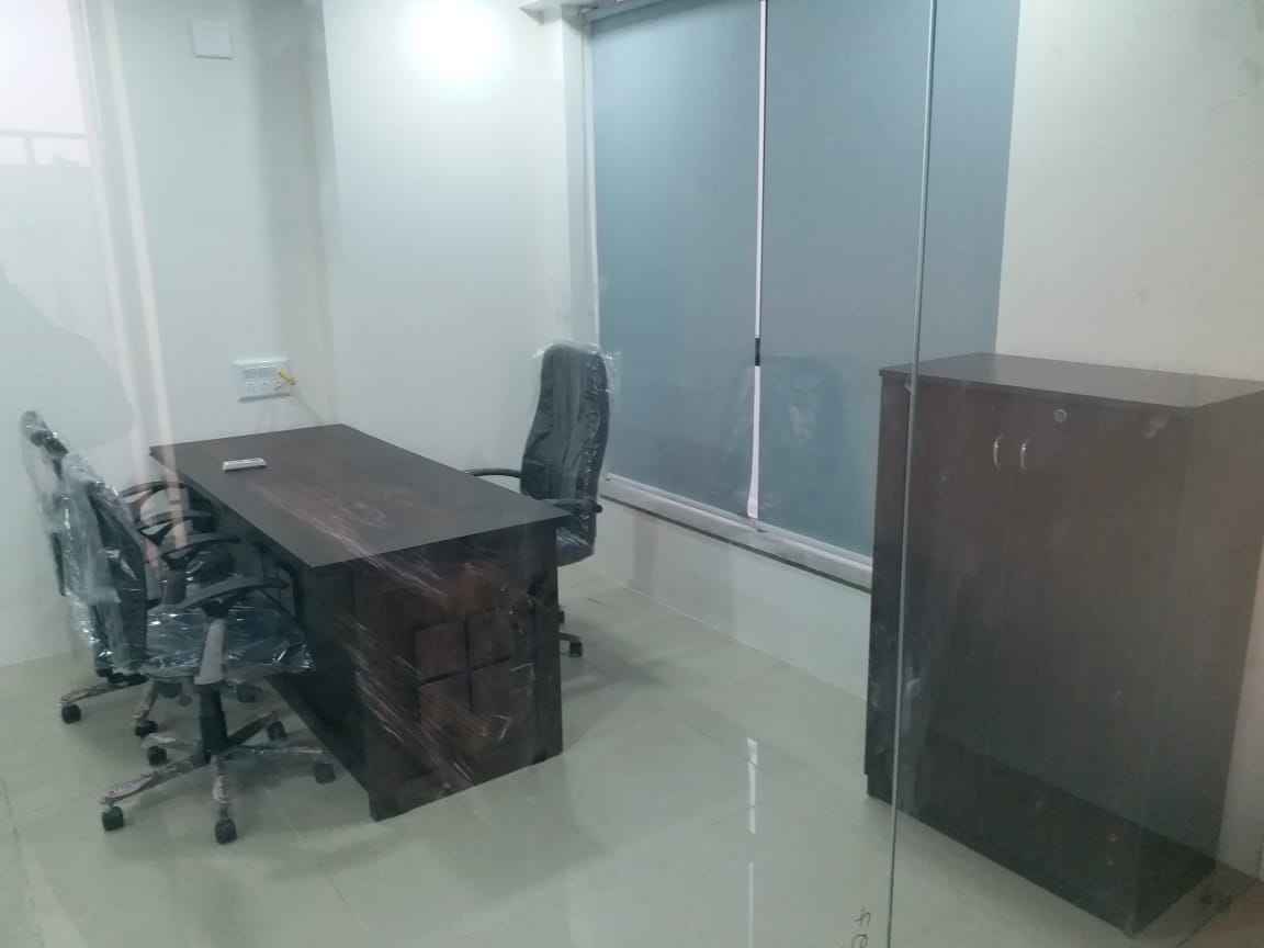 873 Sq. Ft. Commercial Office for Rent in Prahladnagar Ahmedabad - Media 3