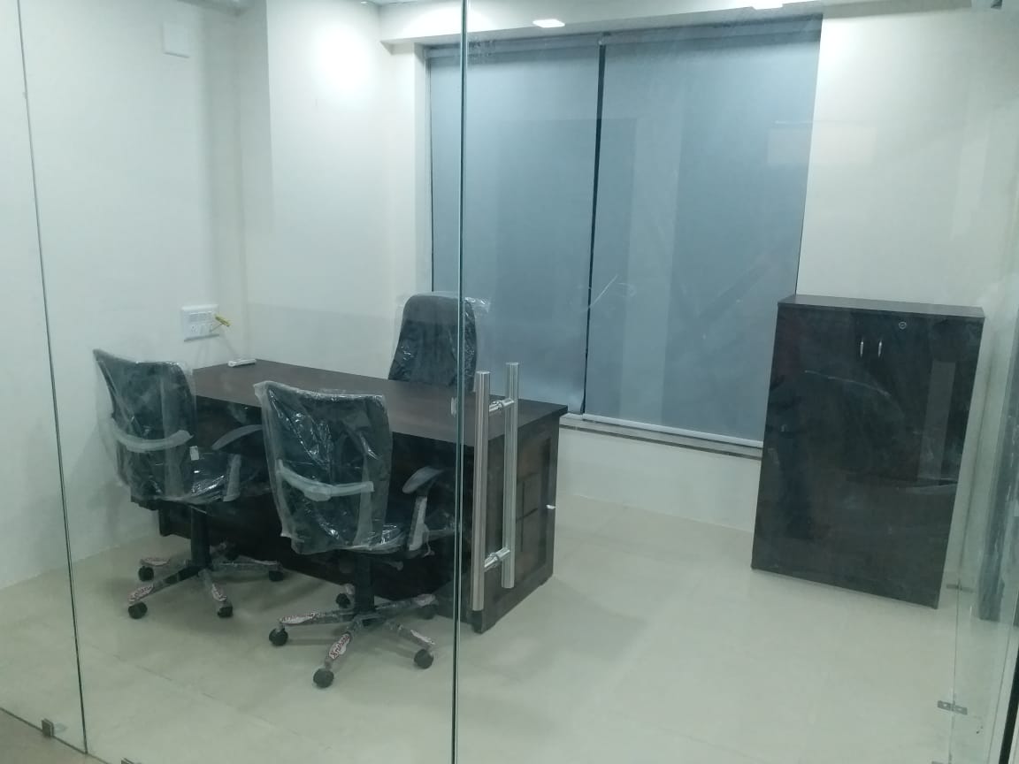 873 Sq. Ft. Commercial Office for Rent in Prahladnagar Ahmedabad - Media 5