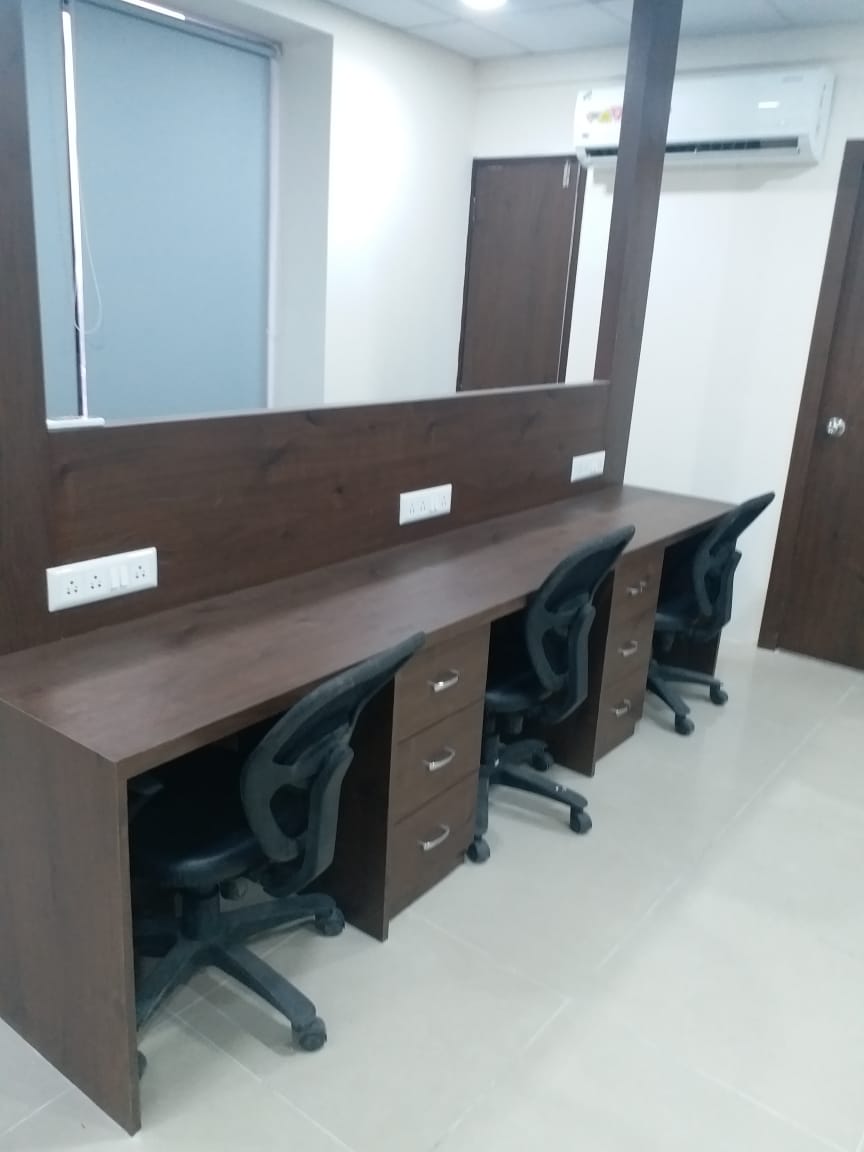 873 Sq. Ft. Commercial Office for Rent in Prahladnagar Ahmedabad - Media 6