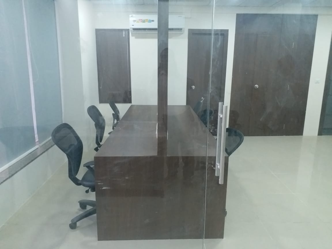 873 Sq. Ft. Commercial Office for Rent in Prahladnagar Ahmedabad - Media 8