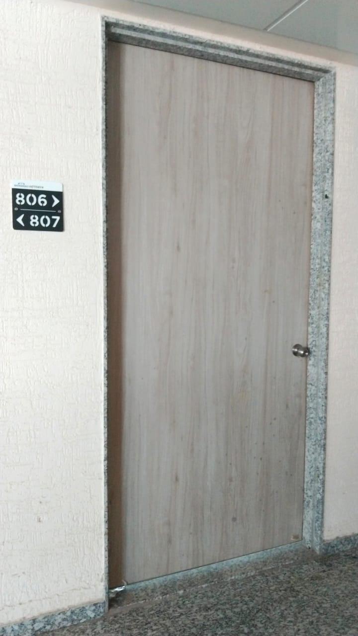 691 Sq. Ft. Commercial Office for Rent in Jodhpur Ahmedabad - Media 5