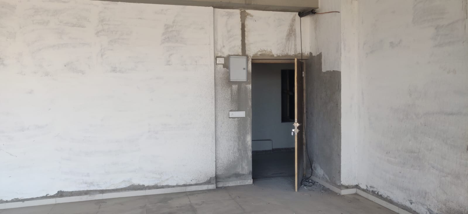 1580 Sq. Ft. Commercial Office for Rent in Sola Ahmedabad