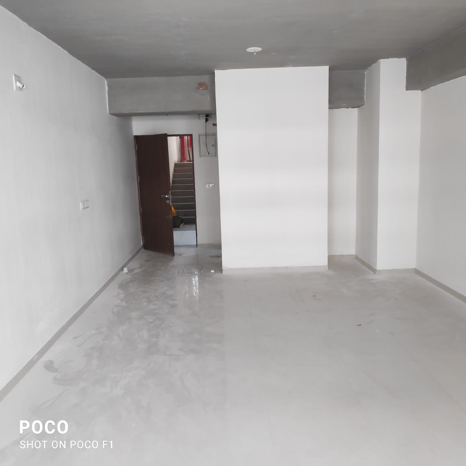 737 Sq. Ft. Commercial Office for Rent in Sola Ahmedabad