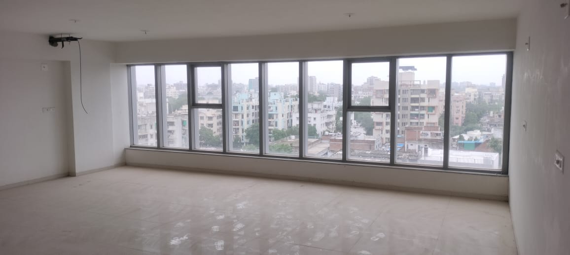 1020 Sq. Ft. Commercial Office for Rent in Naranpura Ahmedabad - Media 5