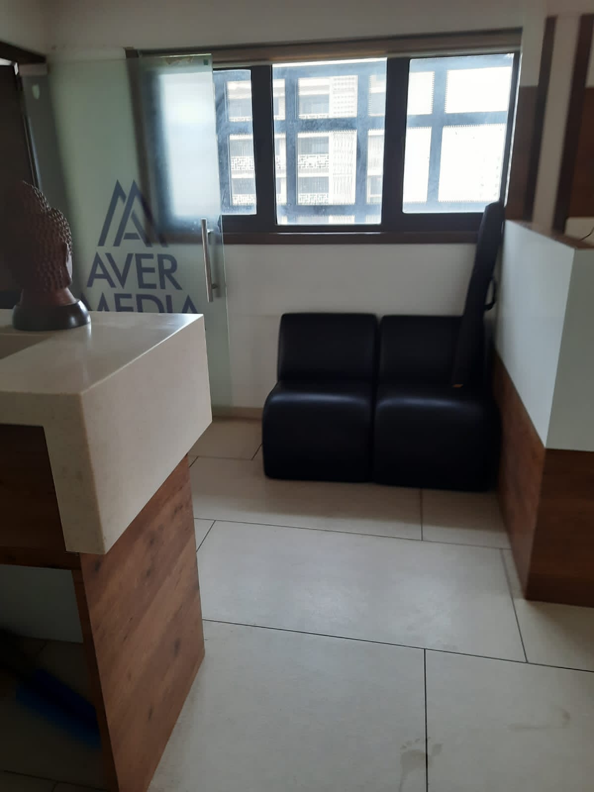 716 Sq. Ft. Commercial Office for Rent in Prahladnagar Ahmedabad - Media 6