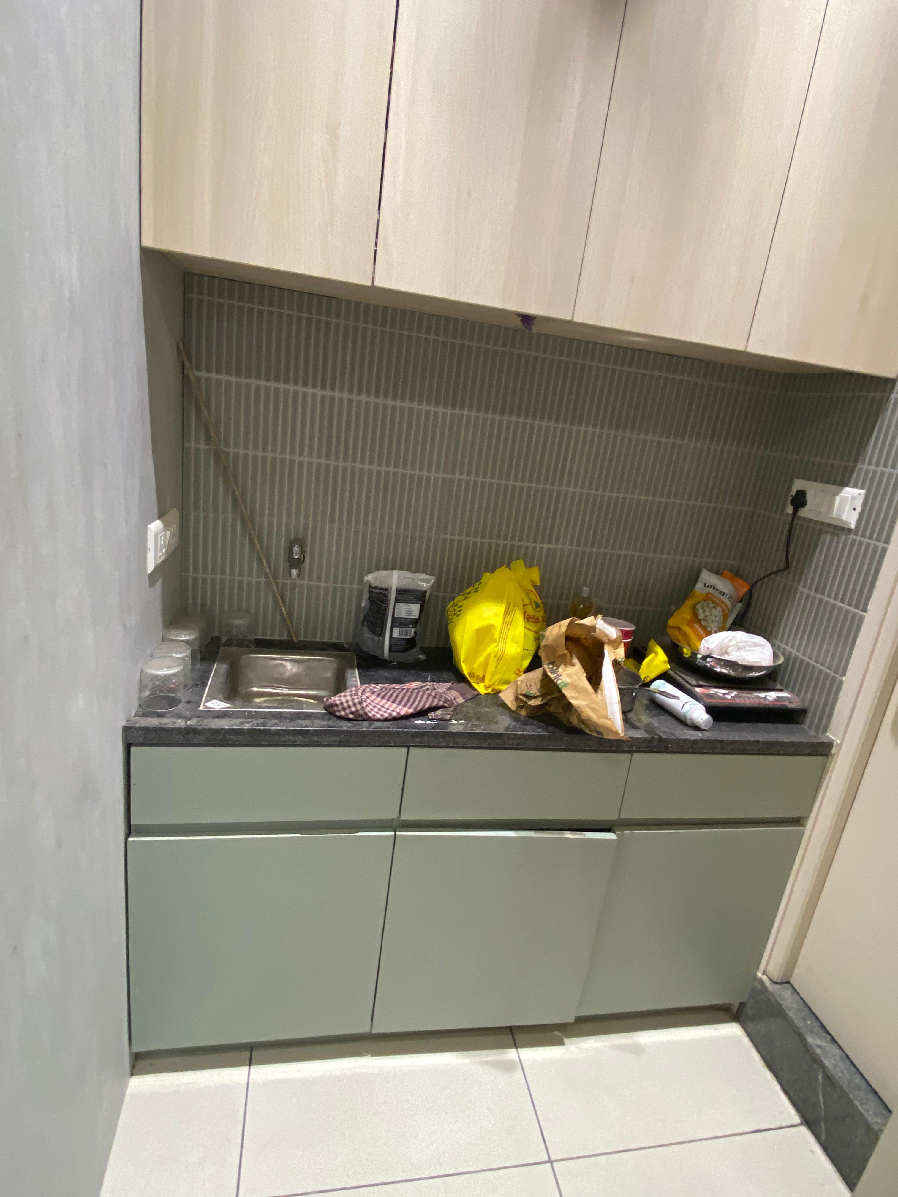 824 Sq. Ft. Commercial Office for Rent in Bopal Ahmedabad - Media 5