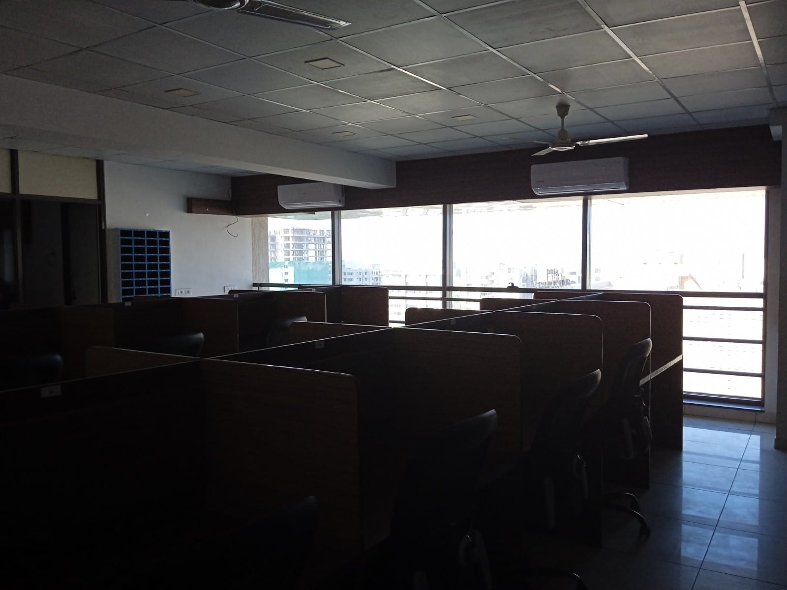 1487 Sq. Ft. Commercial Office for Rent in Science City Ahmedabad - Media 3