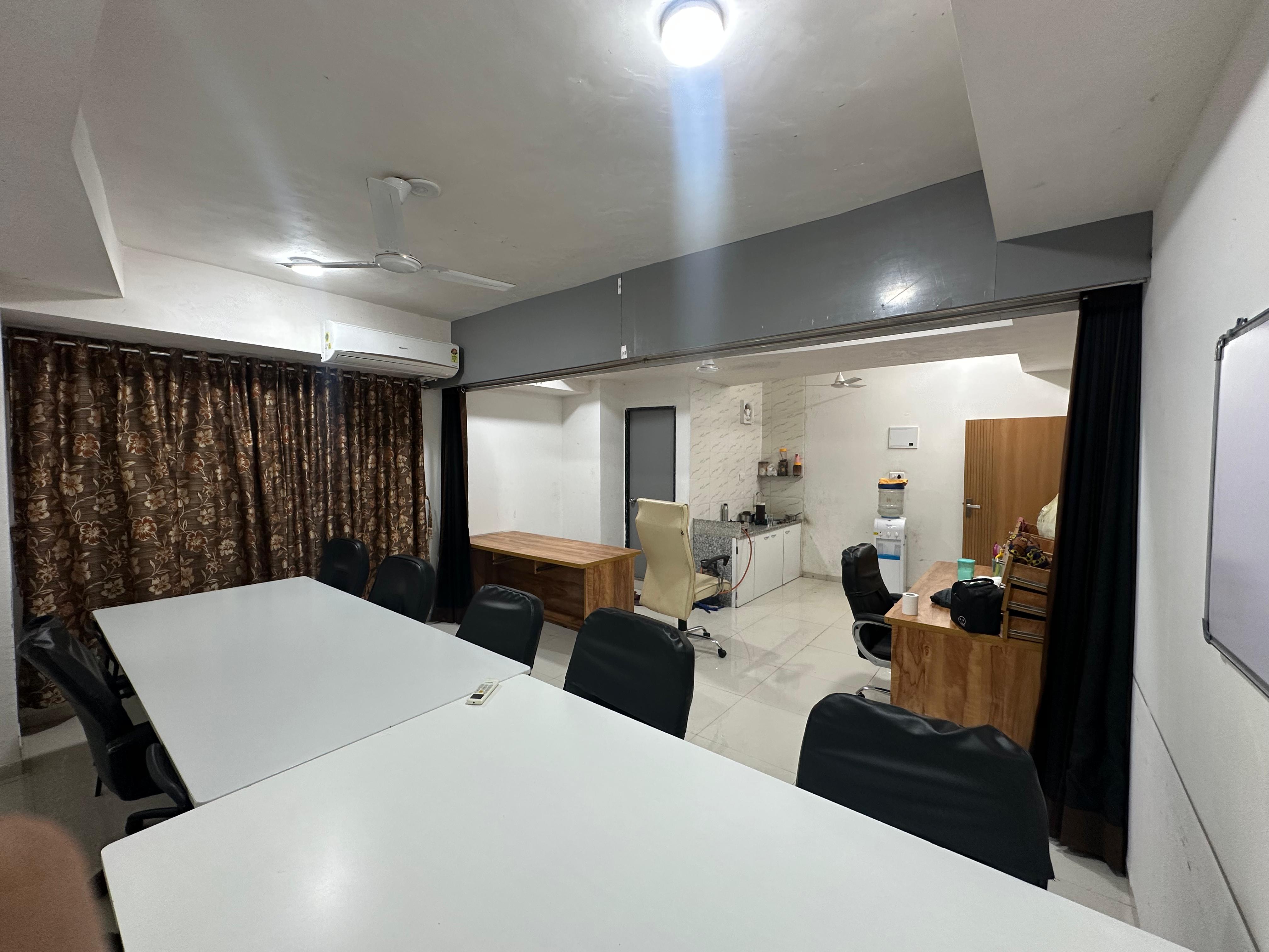 755 Sq. Ft. Commercial Office for Rent in Gota Ahmedabad - Media 3