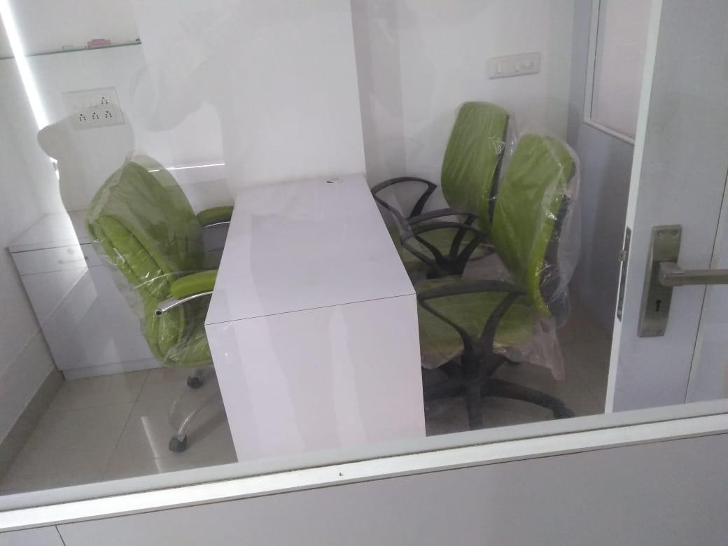 986 Sq. Ft. Commercial Office for Rent in Sindhu Bhavan Road Ahmedabad
