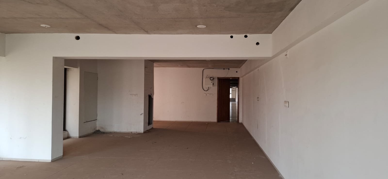 1995 Sq. Ft. Commercial Office for Rent in Satellite Ahmedabad - Media 6