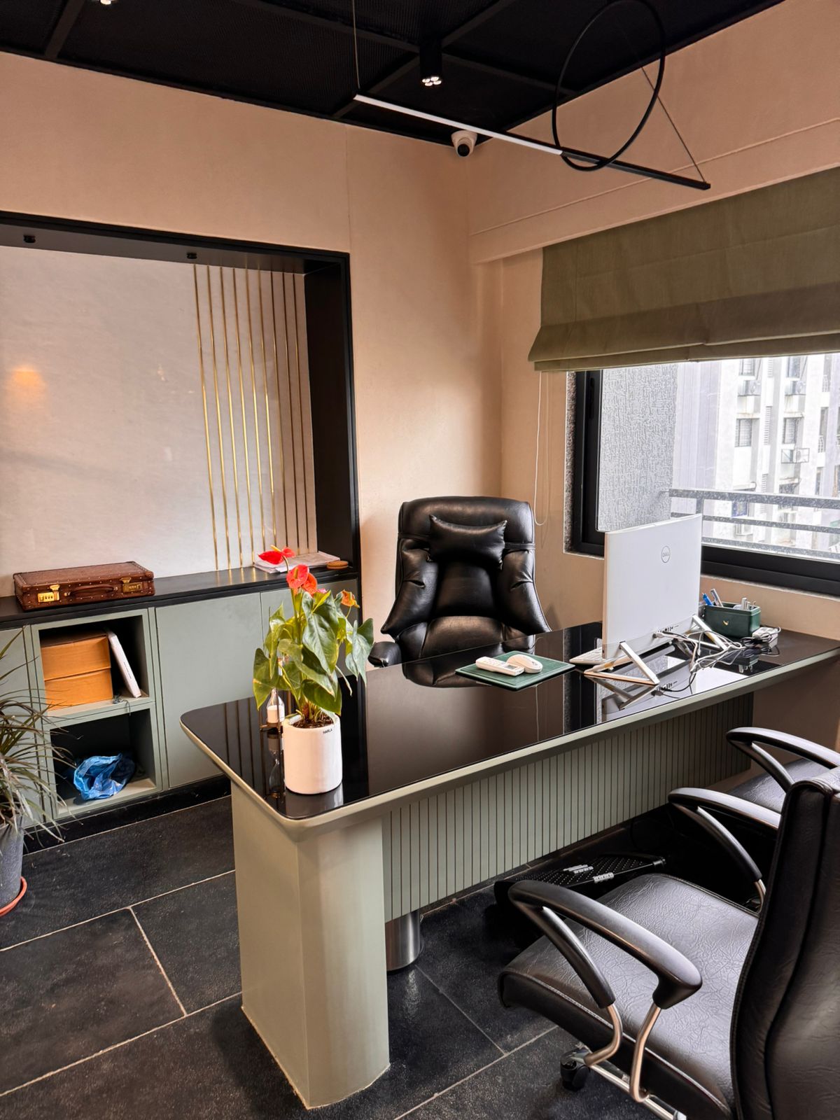 661 Sq. Ft. Commercial Office for Rent in Nehrunagar Ahmedabad - Media 6