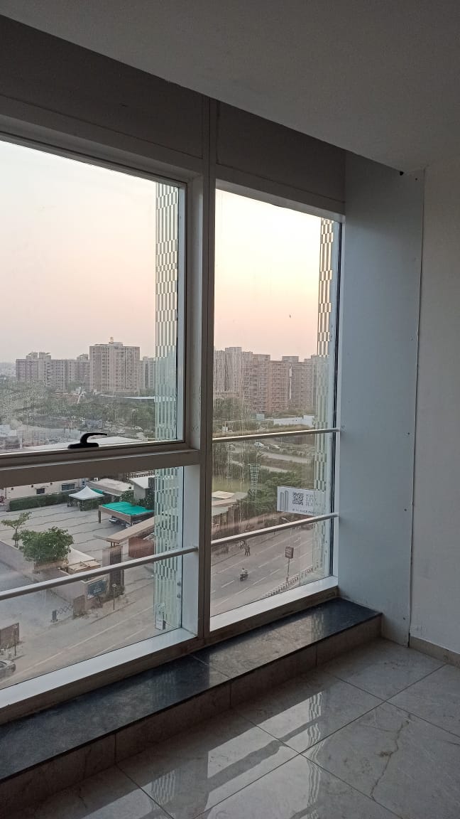 1429 Sq. Ft. Commercial Office for Rent in Sindhu Bhavan Road Ahmedabad - Media 7