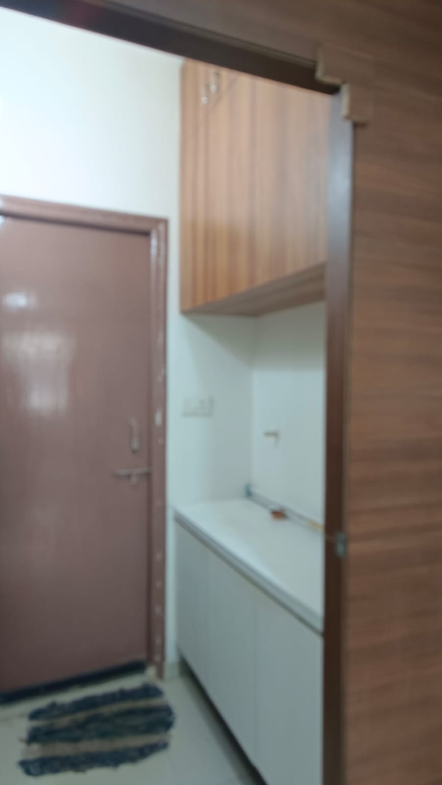 745 Sq. Ft. Commercial Office for Rent in Bodakdev Ahmedabad - Media 7