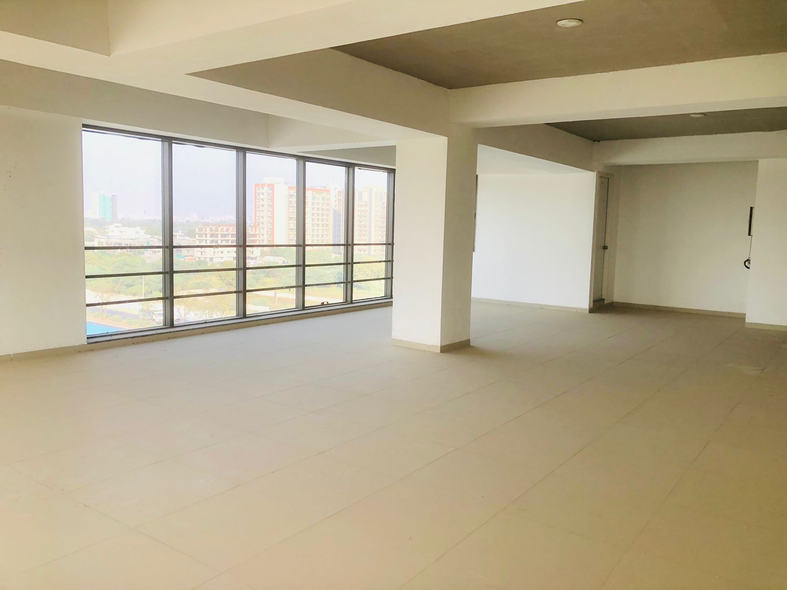 1600 Sq. Ft. Commercial Office for Rent in Shilaj Ahmedabad