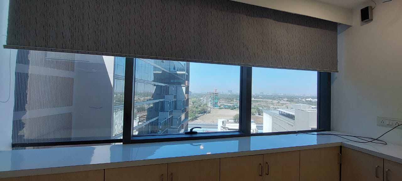 484 Sq. Ft. Commercial Office for Rent in Sg Highway Ahmedabad - Media 6