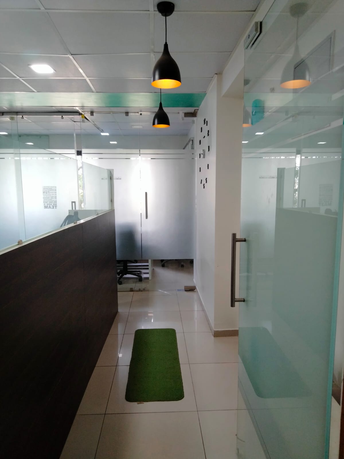 950 Sq. Ft. Commercial Office for Rent in Ashram Road Ahmedabad