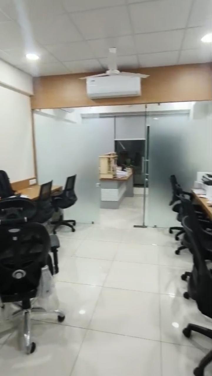 Office 658 Sq. Ft. Commercial Office for Rent in Gota Ahmedabad - Media 6