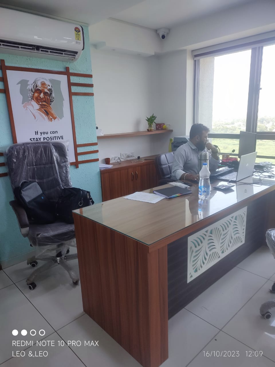Office 1175 Sq. Ft. Commercial Office for Rent in Gota Ahmedabad - Media 2