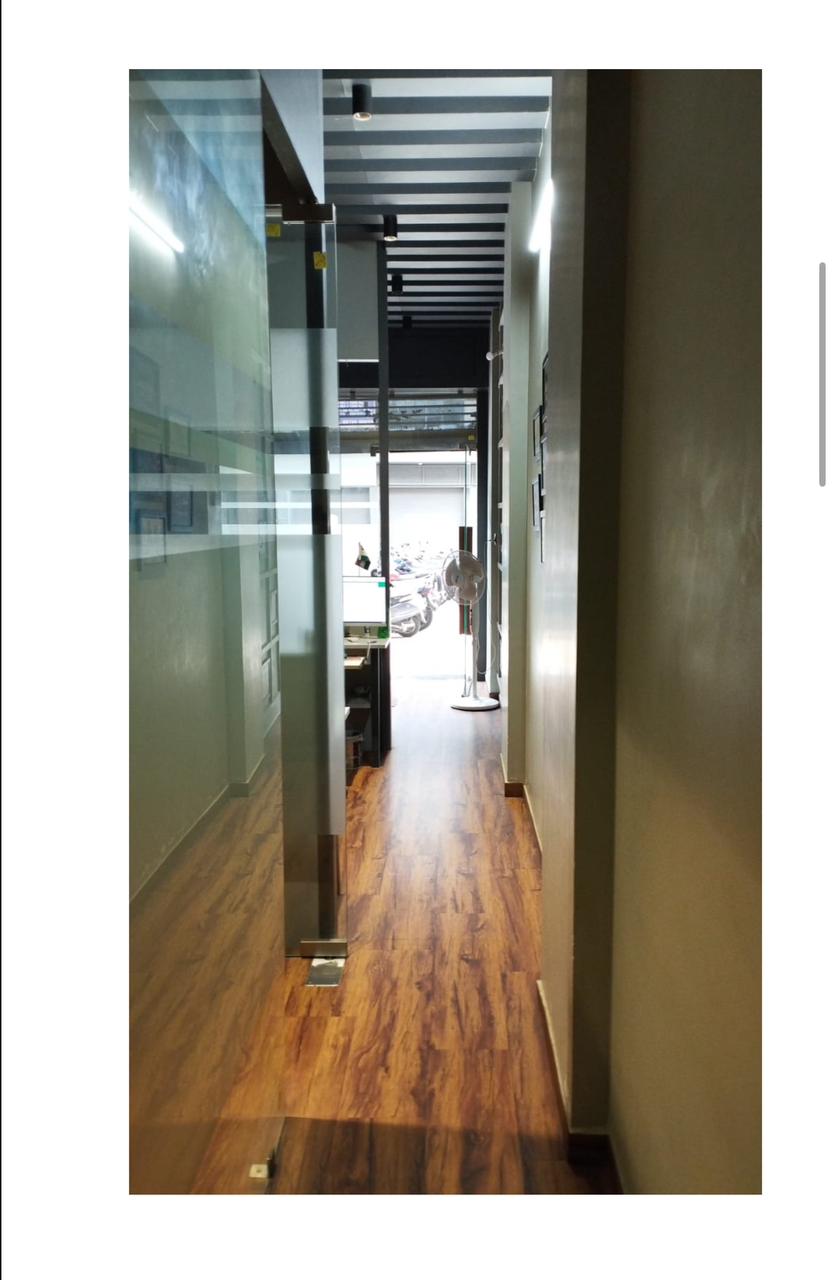Office 650 Sq. Ft. Commercial Office for Rent in Gota Ahmedabad - Media 4