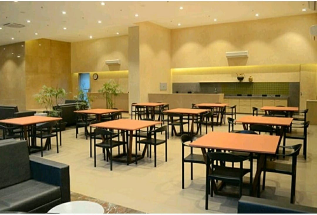 Office 950 Sq. Ft. Commercial Office for Rent in Ashram Road Ahmedabad - Media 12