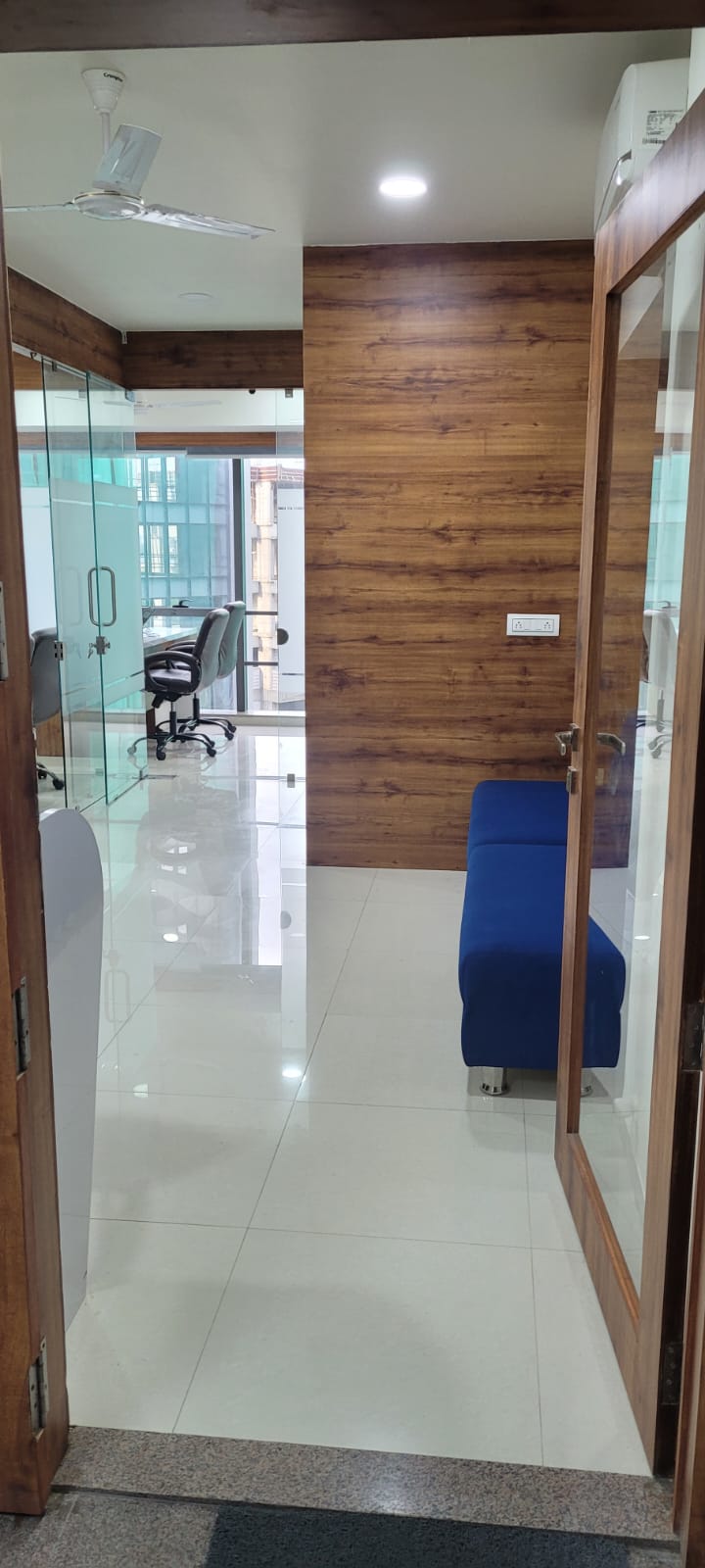 762 Sq. Ft. Commercial Office for Rent in Sola Ahmedabad