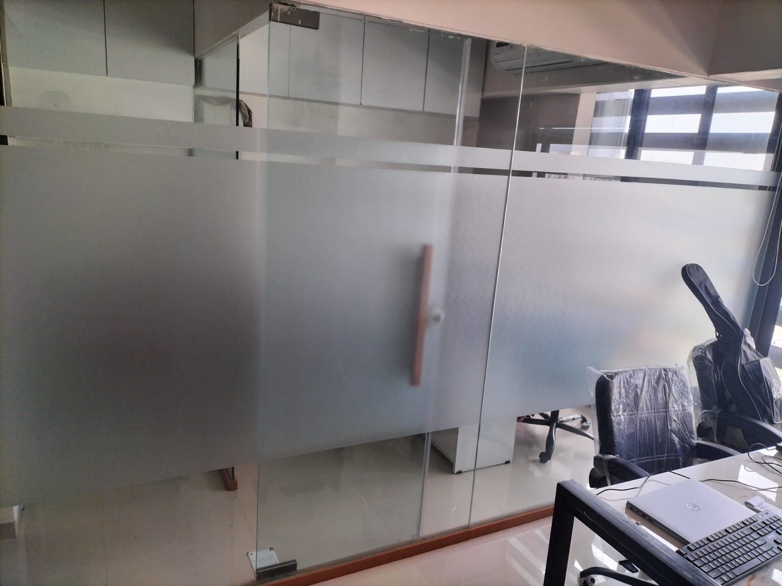 511 Sq. Ft. Commercial Office for Rent in Prahladnagar Ahmedabad - Media 3