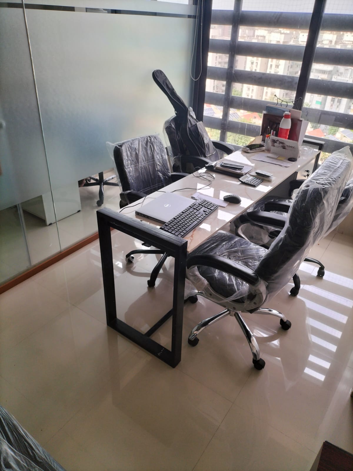 511 Sq. Ft. Commercial Office for Rent in Prahladnagar Ahmedabad - Media 4