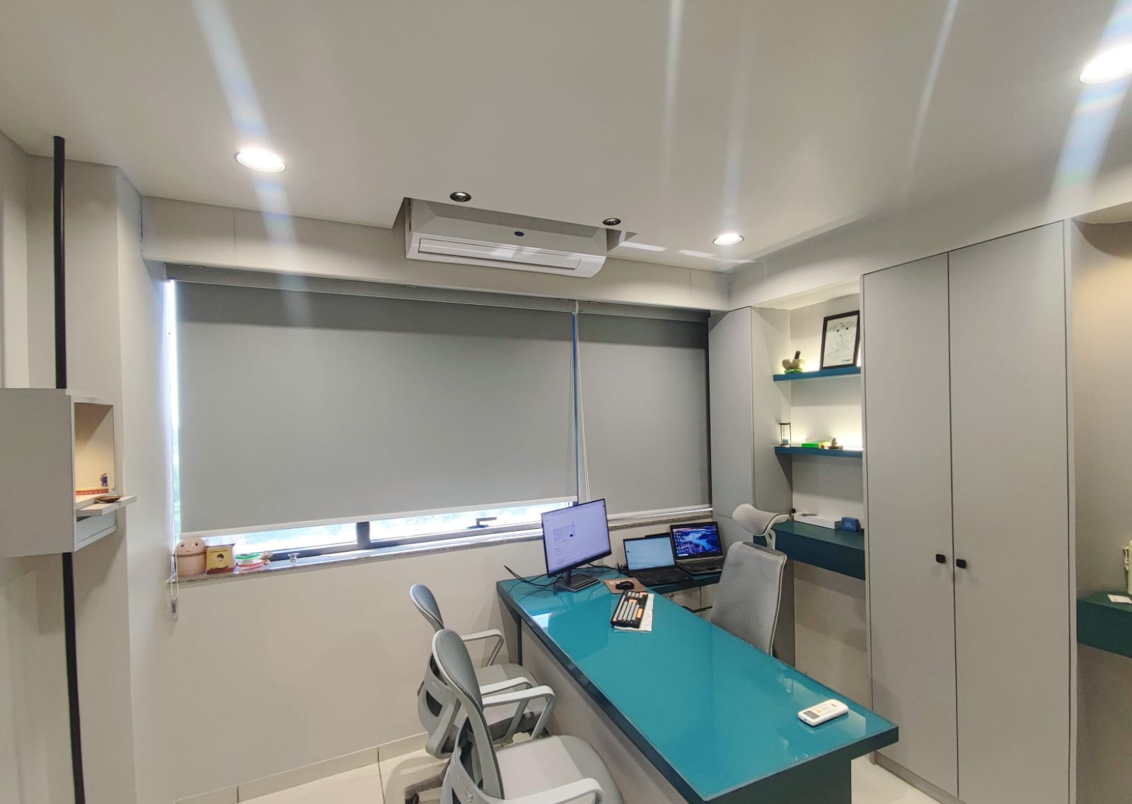 738 Sq. Ft. Commercial Office for Rent in Sg Highway Ahmedabad - Media 7