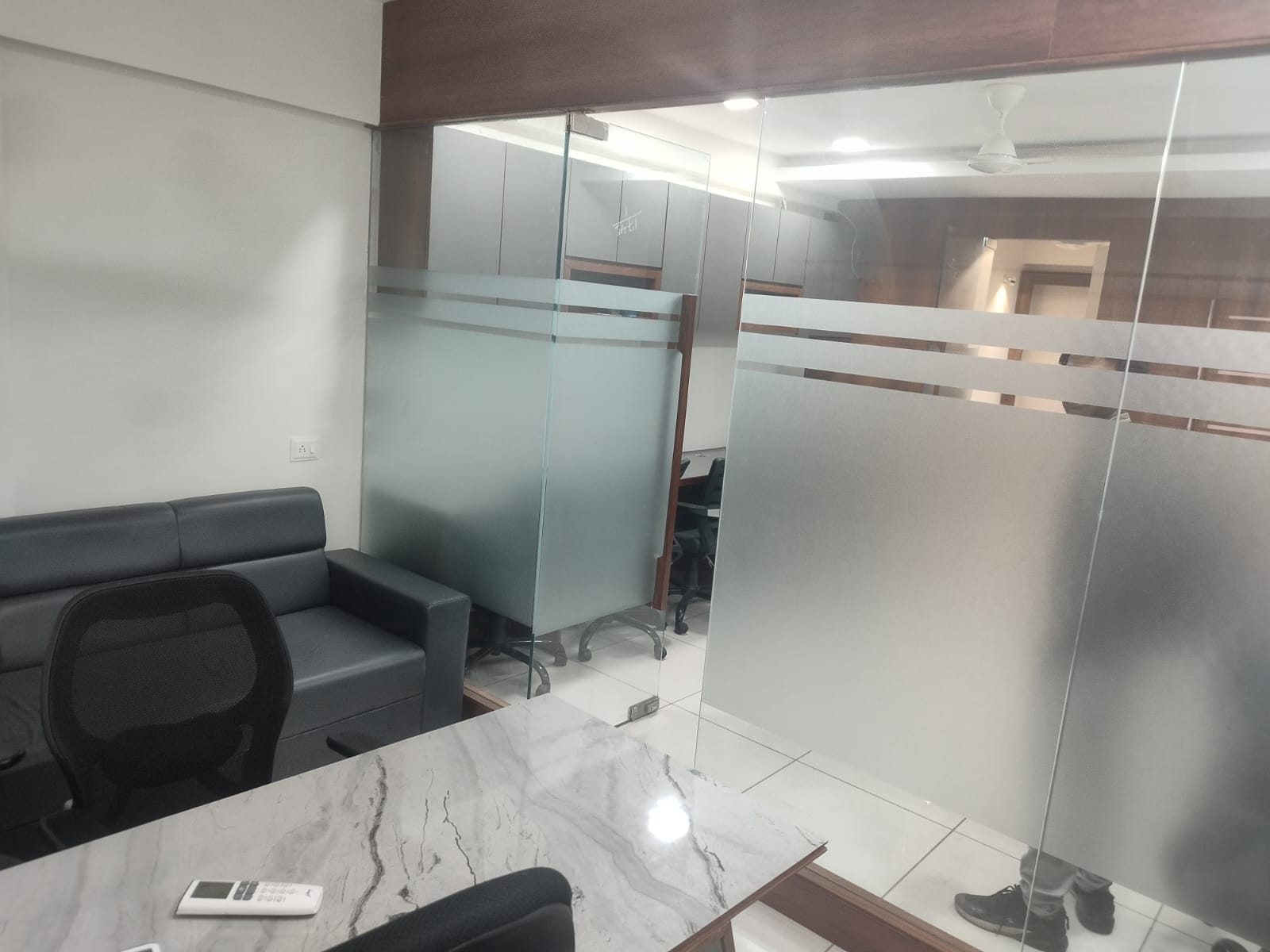 820 Sq. Ft. Commercial Office for Rent in Ashram Road Ahmedabad - Media 9