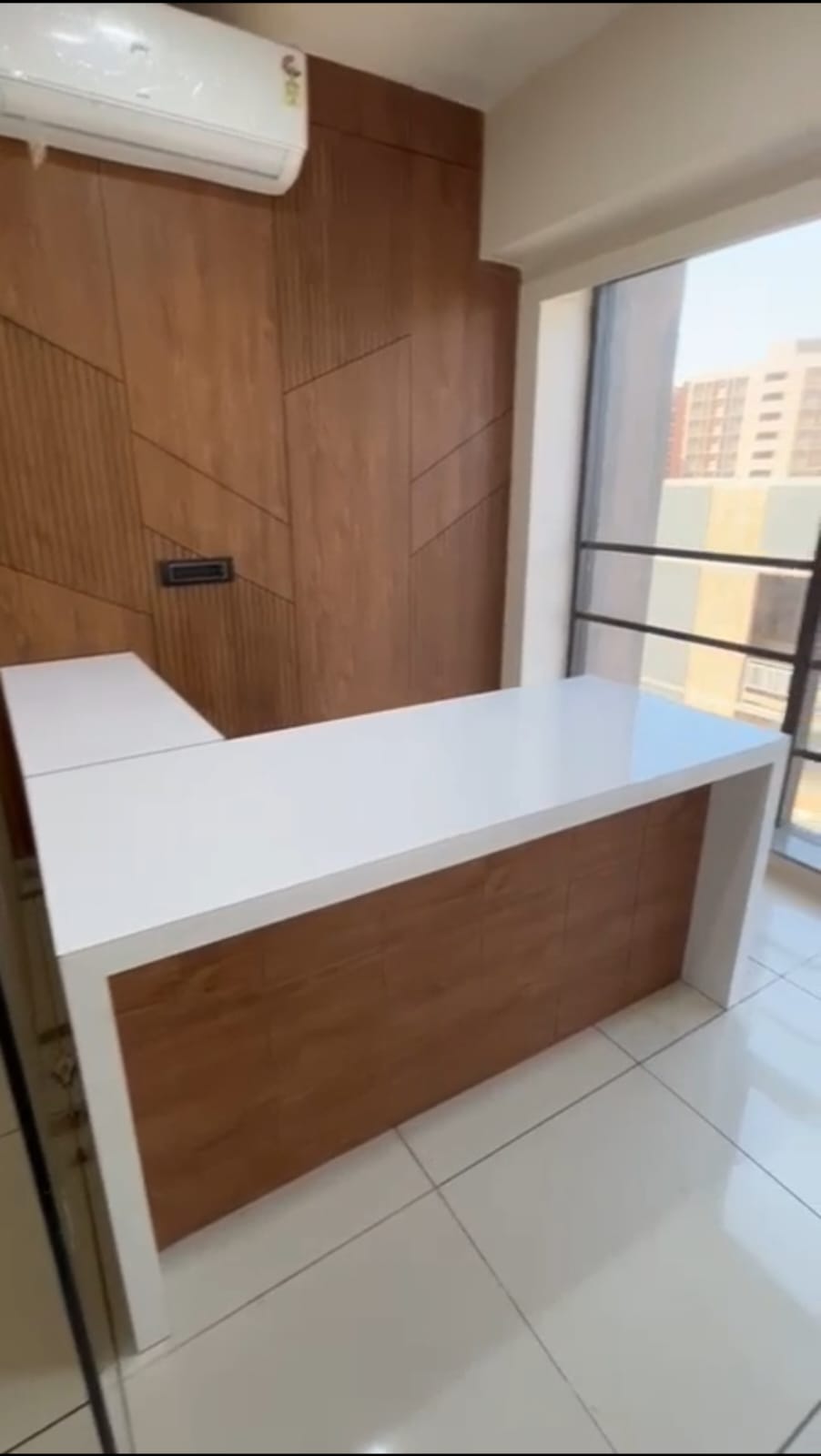 Office 710 Sq. Ft. Commercial Office for Rent in Vaishnodevi Ahmedabad - Media 11